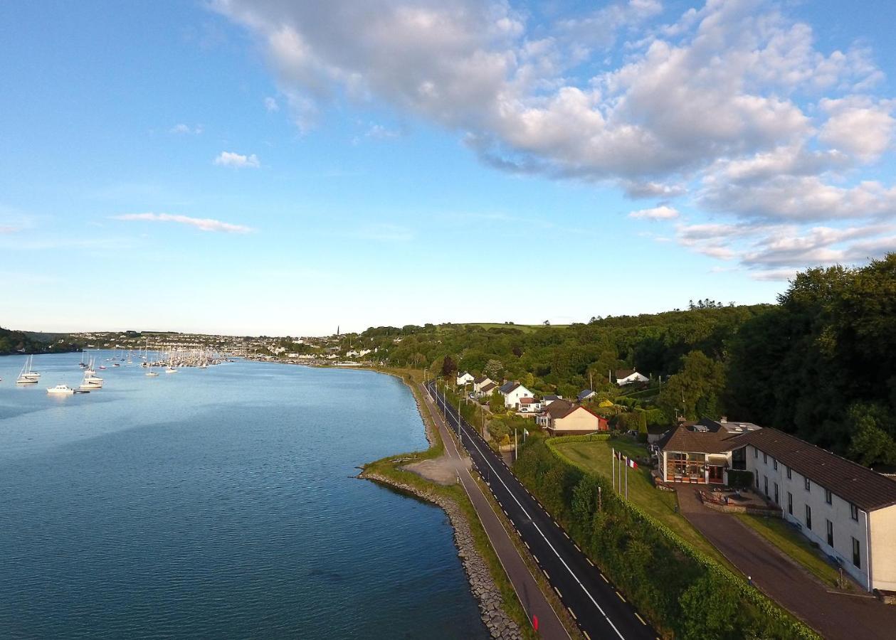 Whispering Pines Hotell Crosshaven Exteriör bild